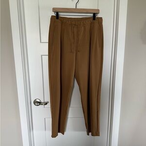 Old Navy Women’s Tan Pants